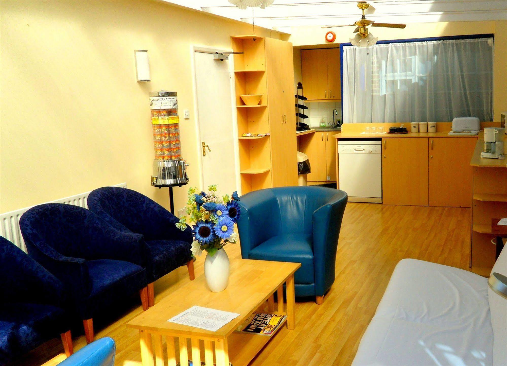 Heathrow Lodge Hillingdon Luaran gambar