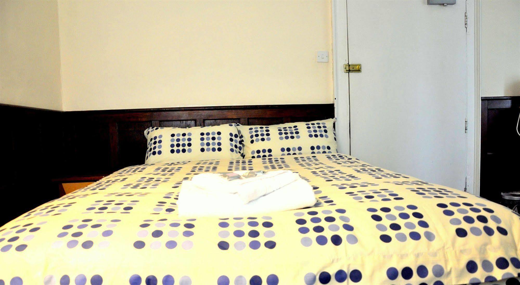 Heathrow Lodge Hillingdon Luaran gambar