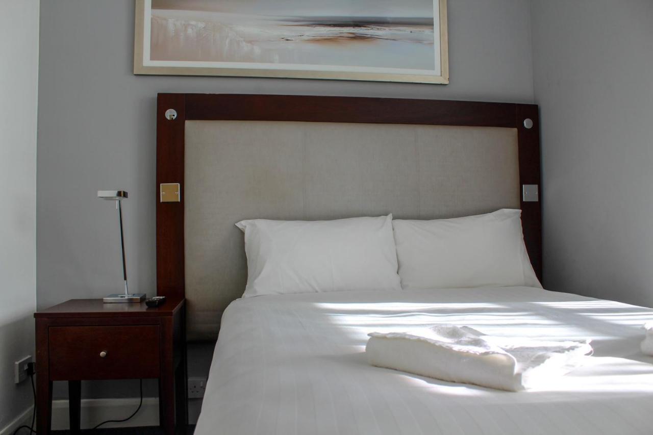 Heathrow Lodge Hillingdon Luaran gambar