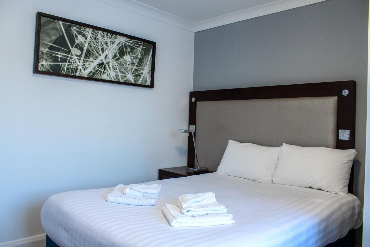 Heathrow Lodge Hillingdon Luaran gambar