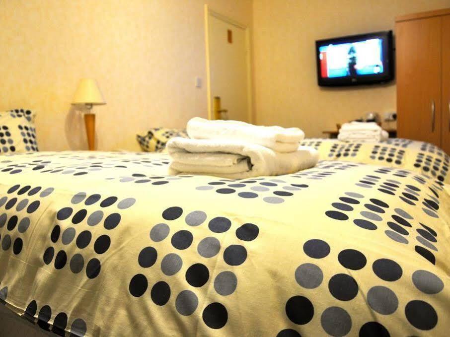Heathrow Lodge Hillingdon Luaran gambar